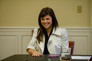 White Collar Premiere Week: Tiffani-Amber Thiessen Interview